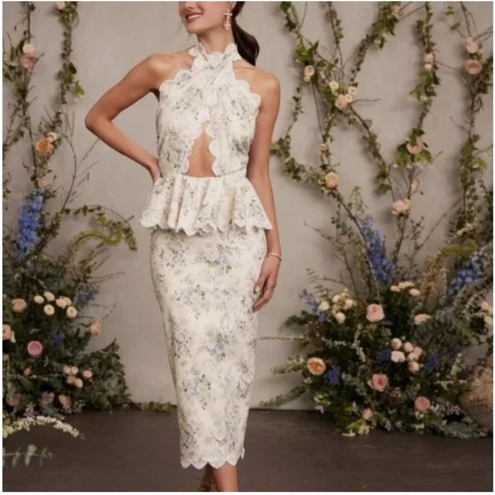 The Daisy dress by V. Chapman in blue bouquet